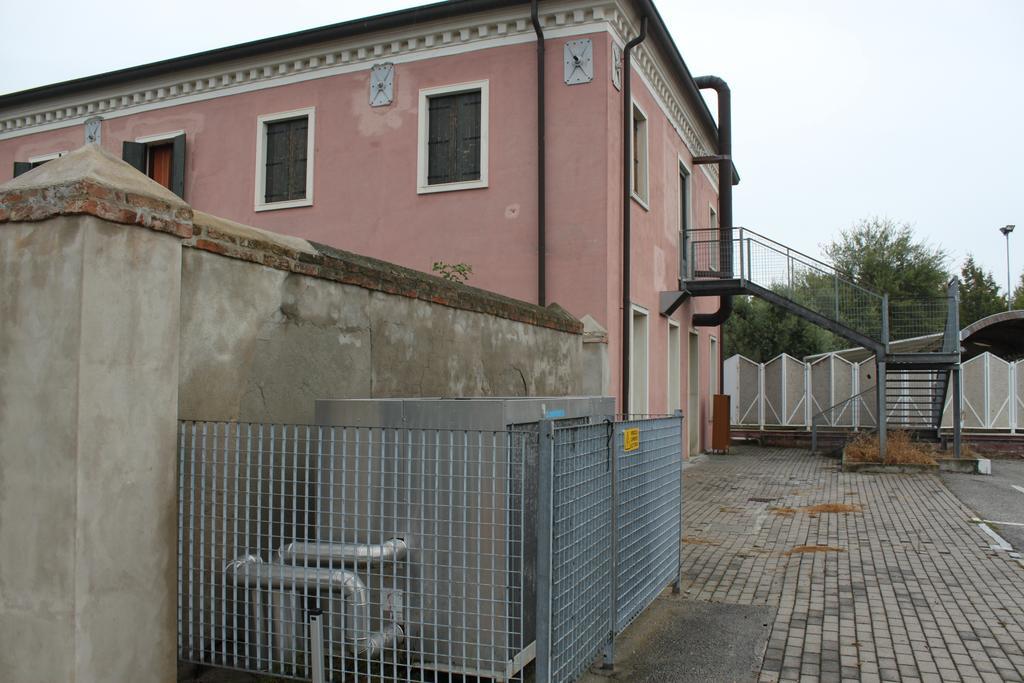 Villa Ferri Apartments Padua Buitenkant foto